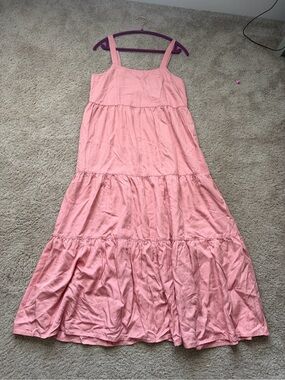 Sleeveless Pink Tiered Maxi Dress